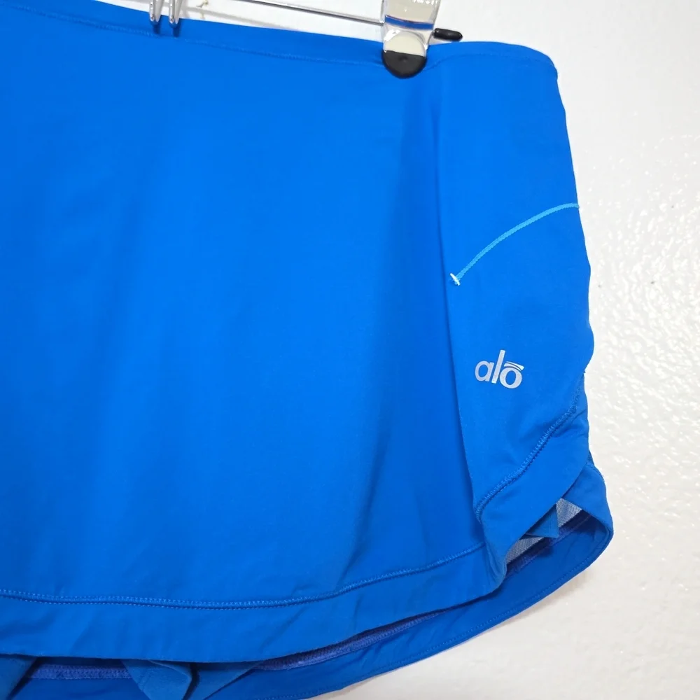ALO Yoga Size L Athletic Skort Blue Mesh Reflective Tennis Pickleball Skirt